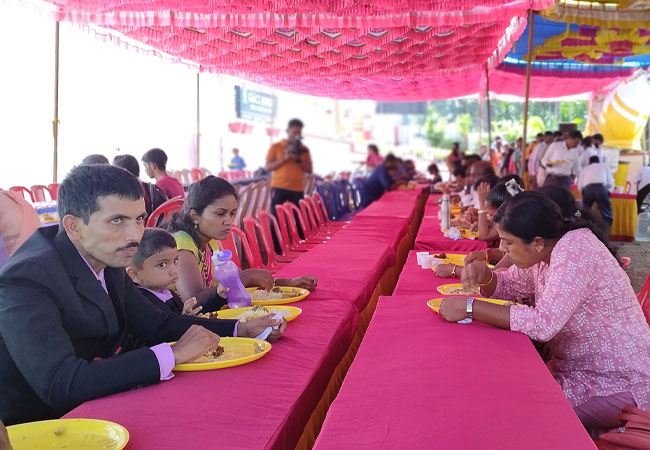 Grace Ministry Celebrates Christmas 2022 with grandeur at Prayer Centre in Valachil, Mangalore on Dec 16, Friday 2020. People from different parts of Karnataka joined the Christmas prayer service in thanking Lord Jesus Christ.